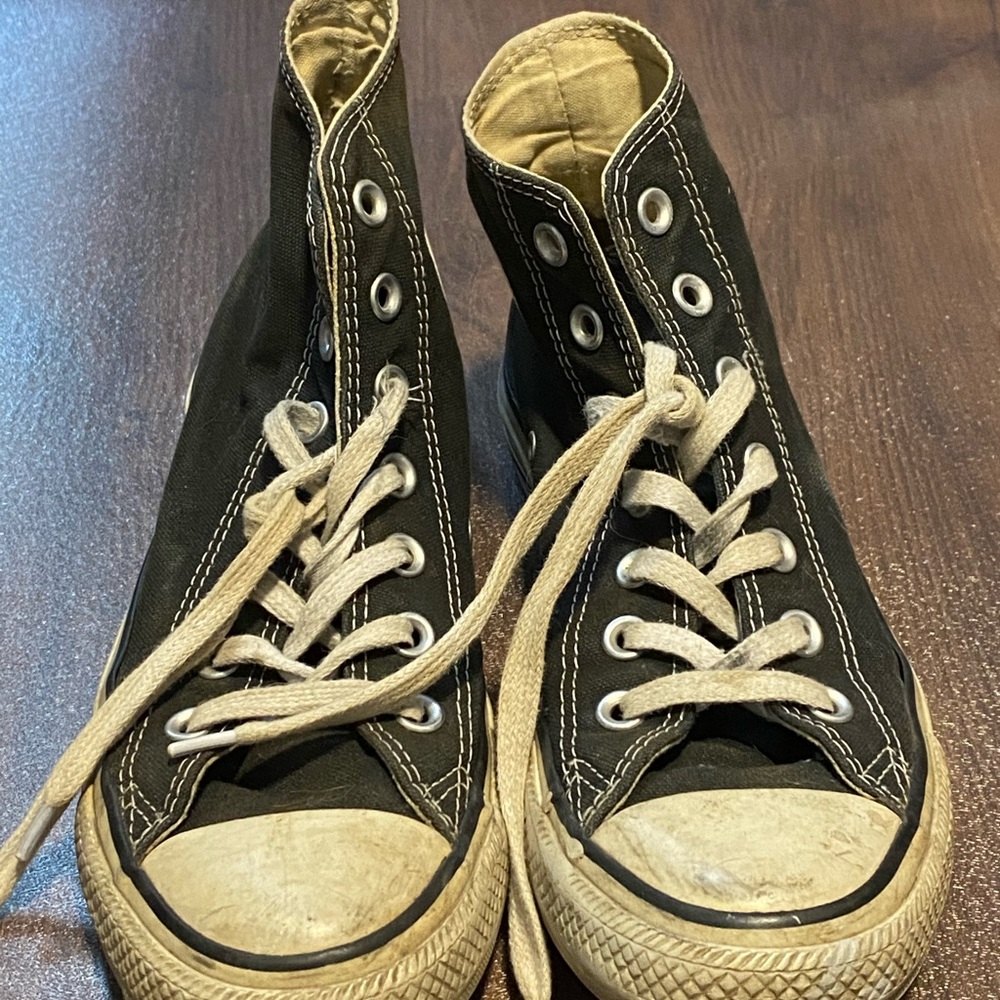 Black Hightop Converse
